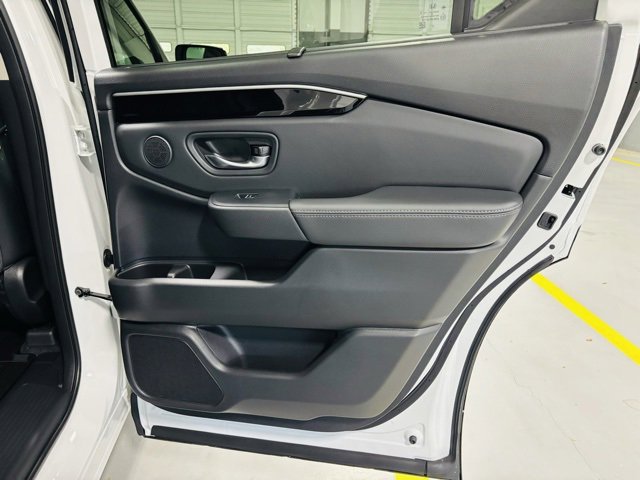 New 2025 Honda Pilot EX-L image 31