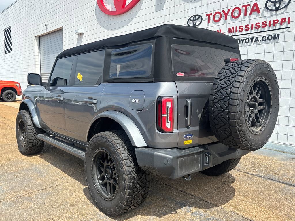 Used 2024 Ford Bronco Outer Banks AWD/4WD image 10