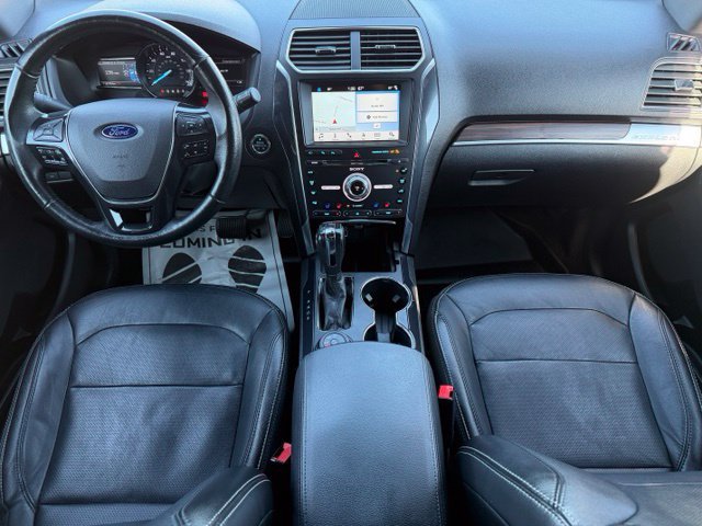 Used 2018 Ford Explorer Limited w/ Equipment Group 301A AWD/4WD image 13