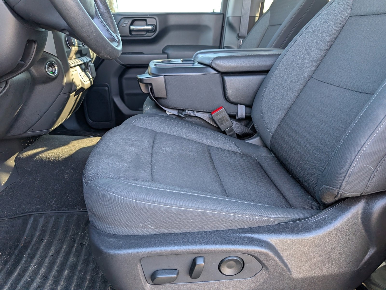 Used 2024 Chevrolet Silverado 1500 Custom Trail Boss image 9