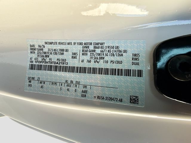 New 2026 Ford F550 4x4 Regular Cab Super Duty image 11