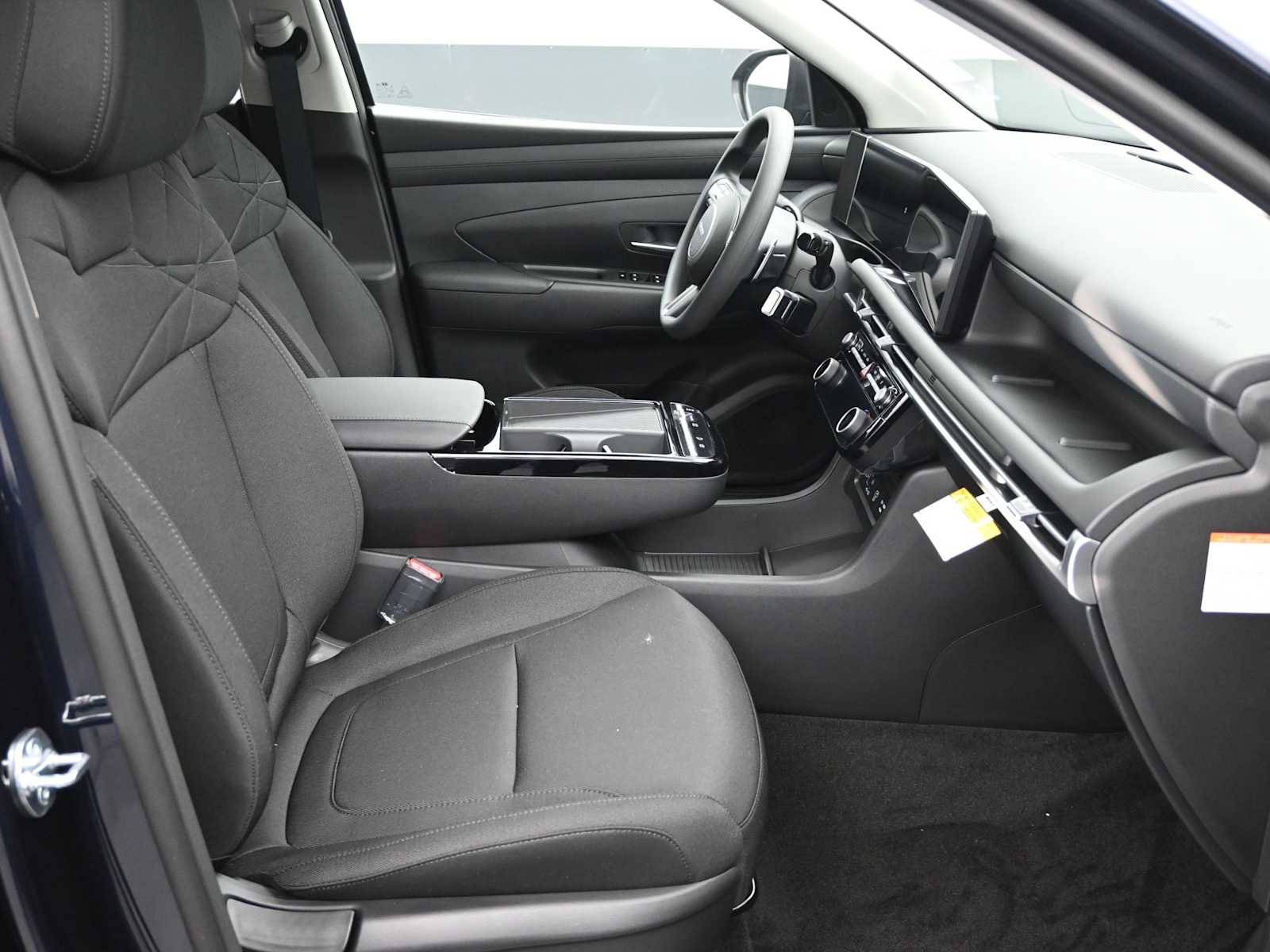 New 2026 Hyundai Tucson Blue SE image 10