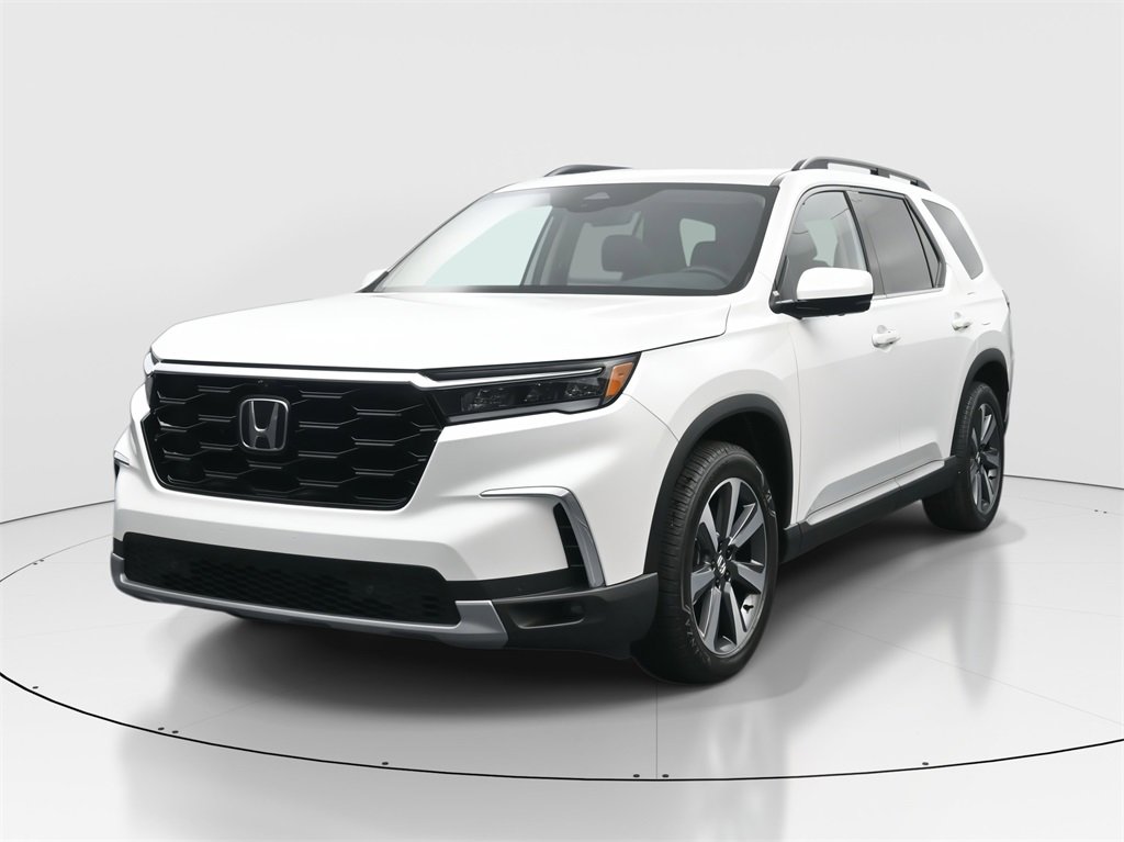 Used 2024 Honda Pilot Elite