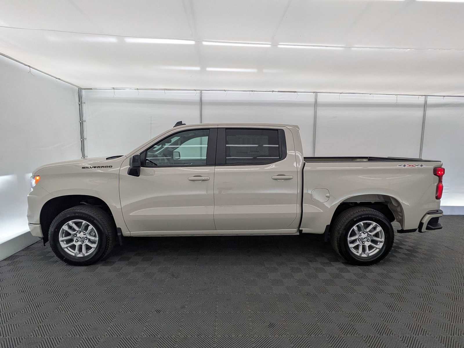 New 2026 Chevrolet Silverado 1500 RST w/ LPO, Dark Essentials Package AWD/4WD image 3