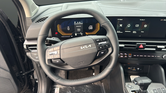 New 2027 Kia Sportage EX w/ EX Panoramic Roof Package AWD/4WD image 16
