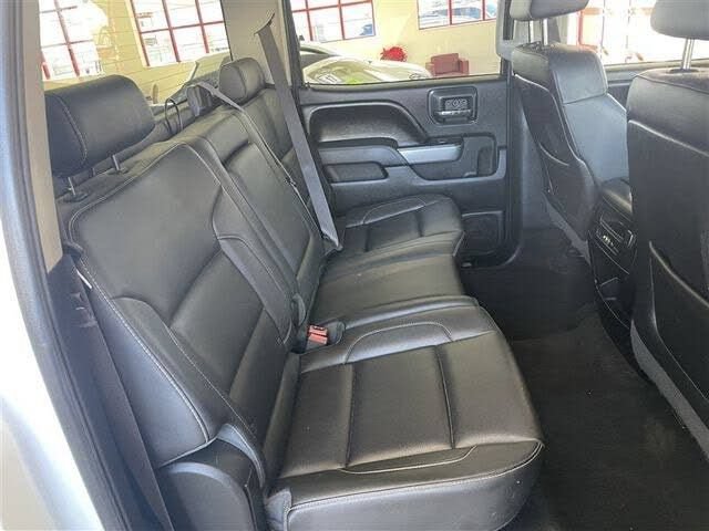 Used 2015 Chevrolet Silverado 2500 LTZ AWD/4WD image 21