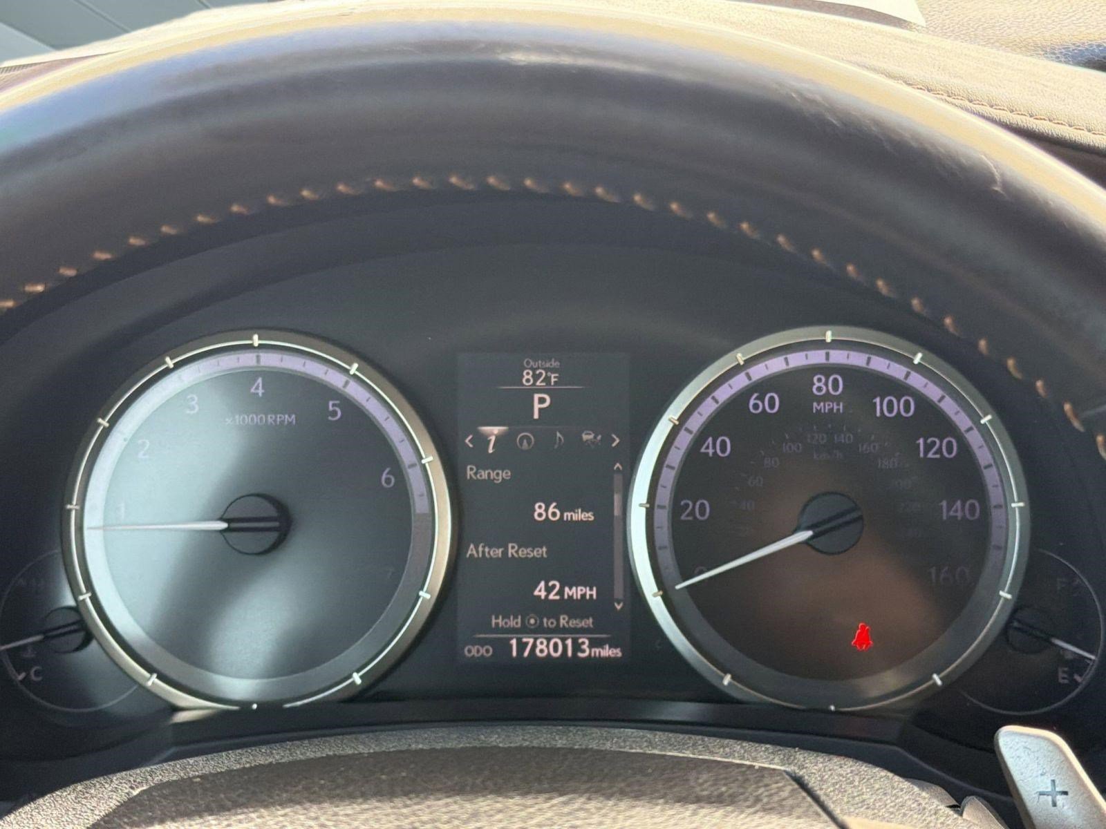 Used 2015 Lexus RC 350 w/ Luxury Package image 18