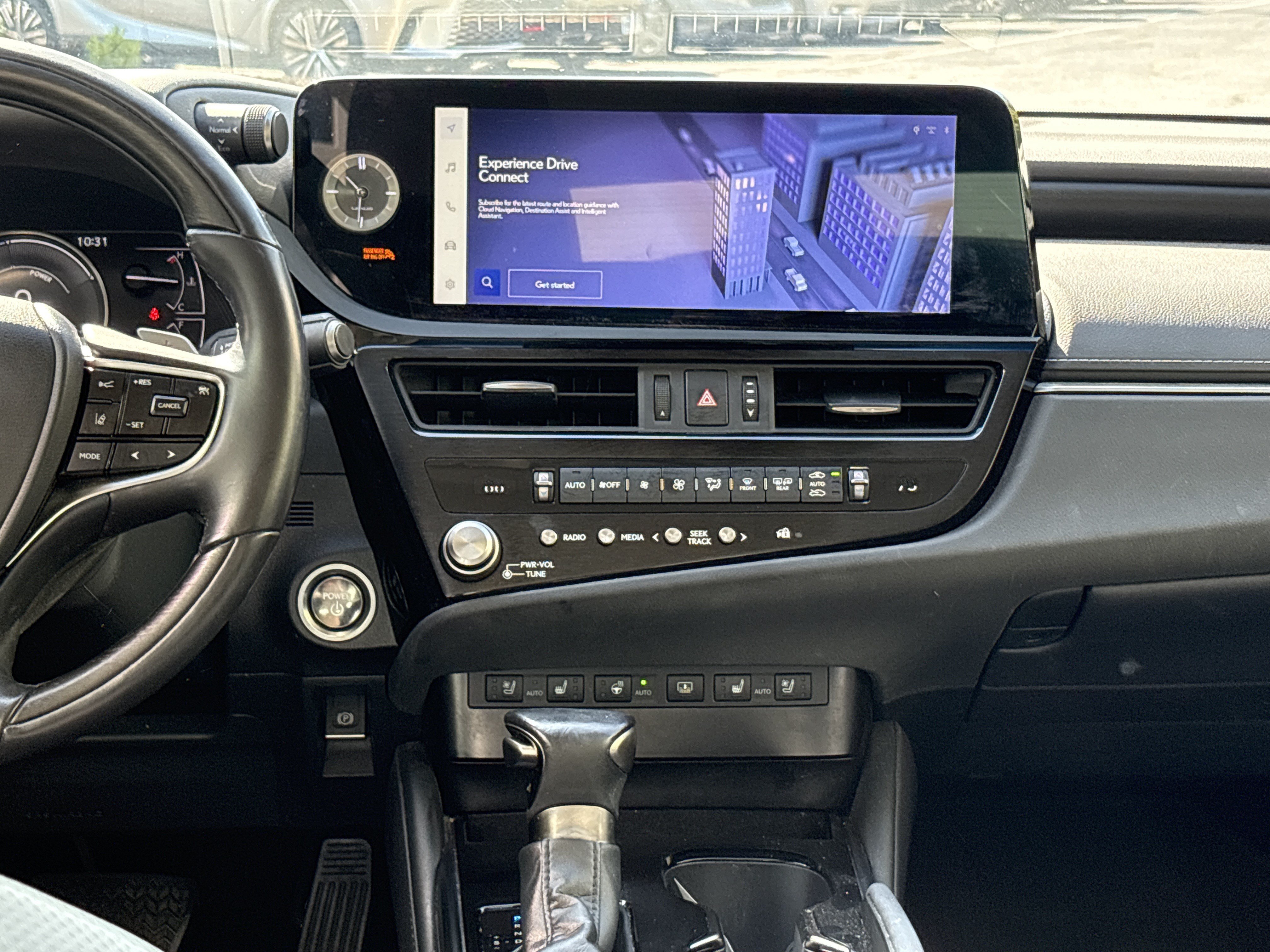 Used 2023 Lexus ES 300h w/ Accessory Package (Z2) FWD image 30