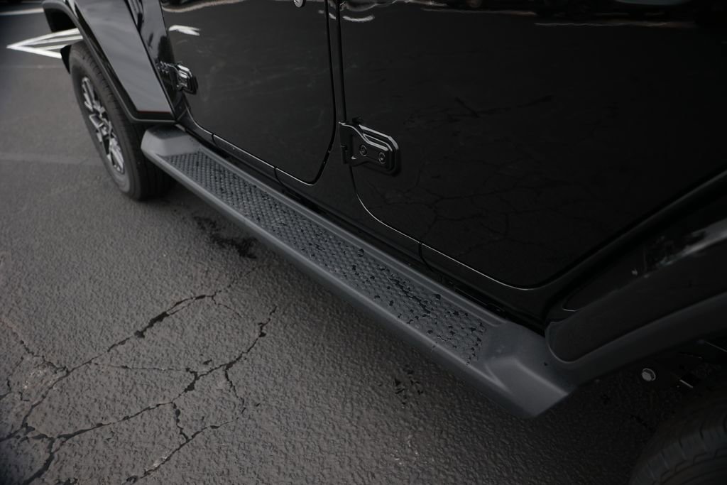 New 2026 Jeep Wrangler Sahara image 10