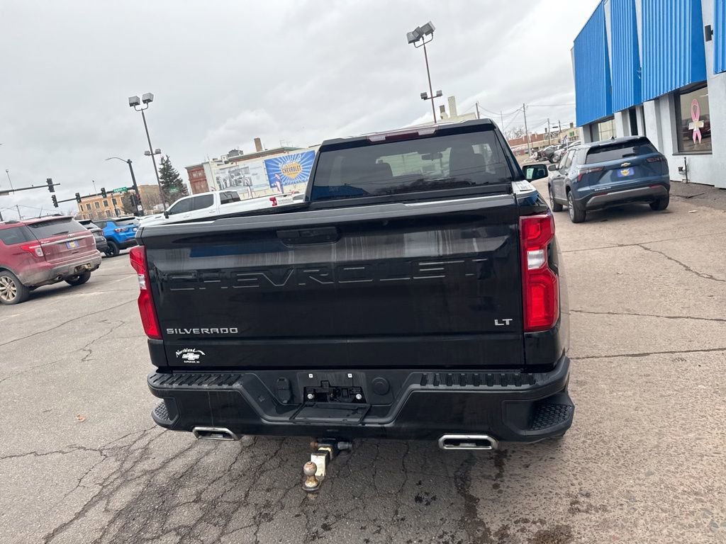 Used 2022 Chevrolet Silverado 1500 LT Trail Boss AWD/4WD image 9
