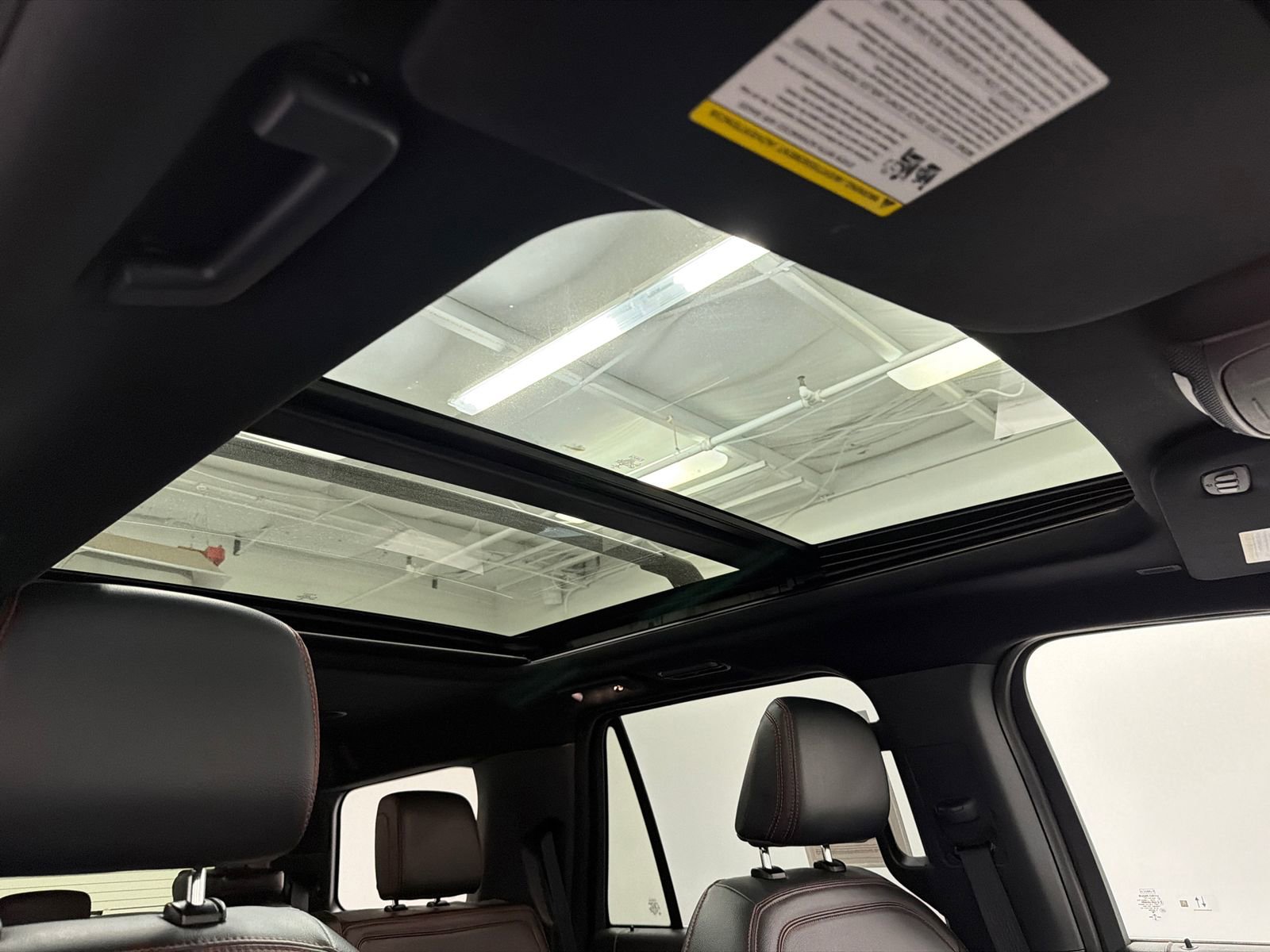 Used 2023 Ford Expedition Limited image 15