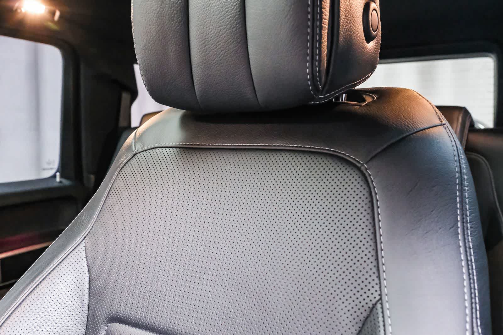 Used 2019 Mercedes-Benz G 550 w/ AMG Line image 26