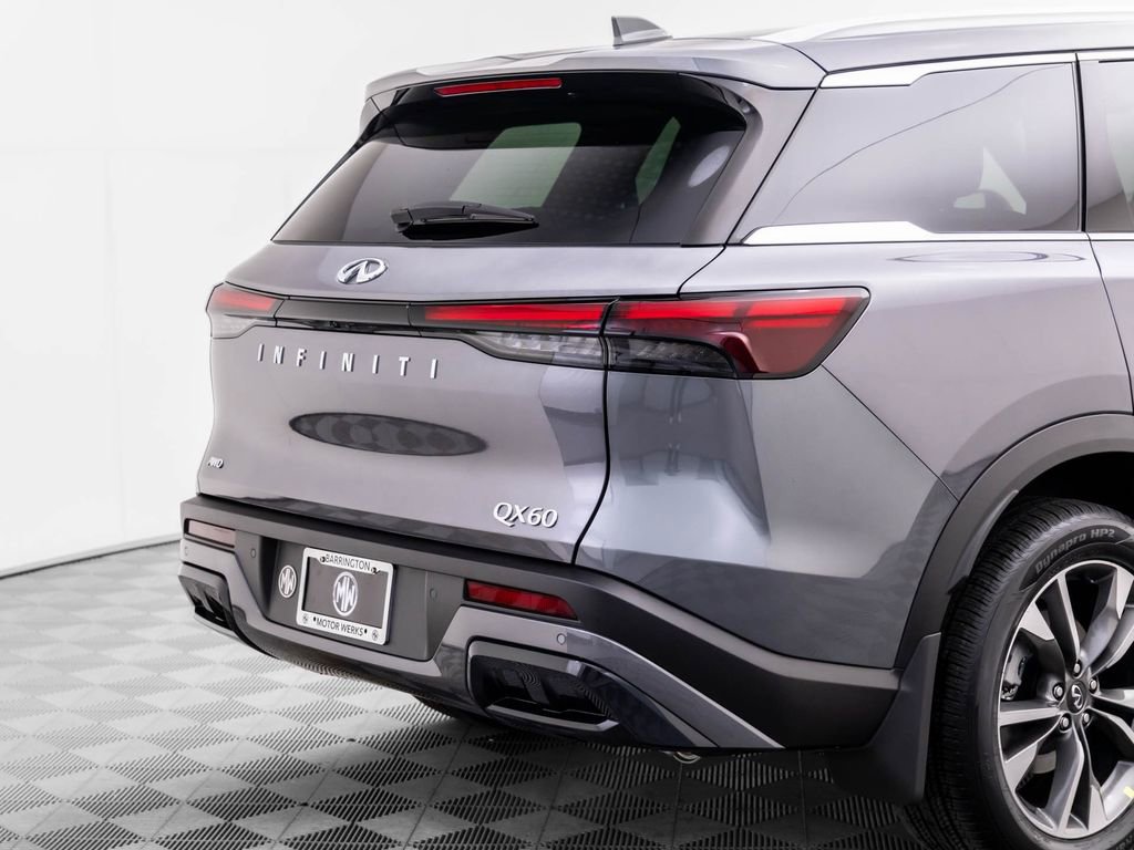 Certified 2025 INFINITI QX60 Luxe image 32