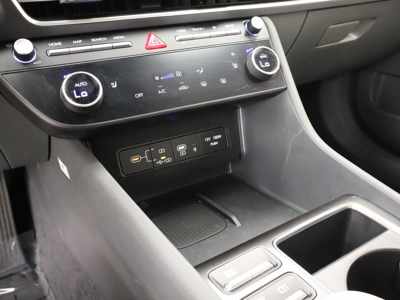 Used 2026 Hyundai Sonata SEL FWD image 11