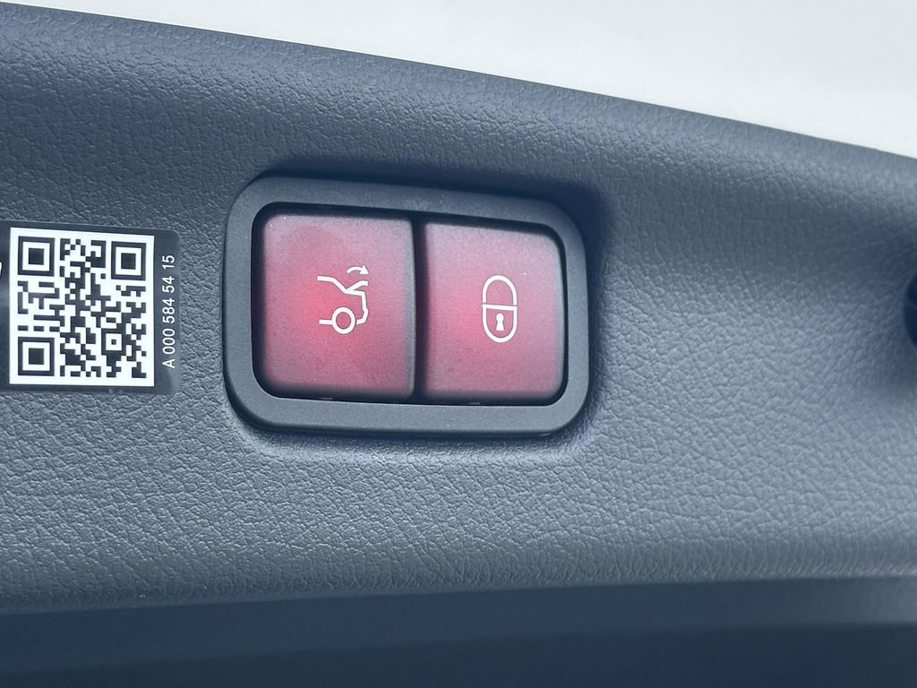 New 2026 Mercedes-Benz C 300 Sedan image 22