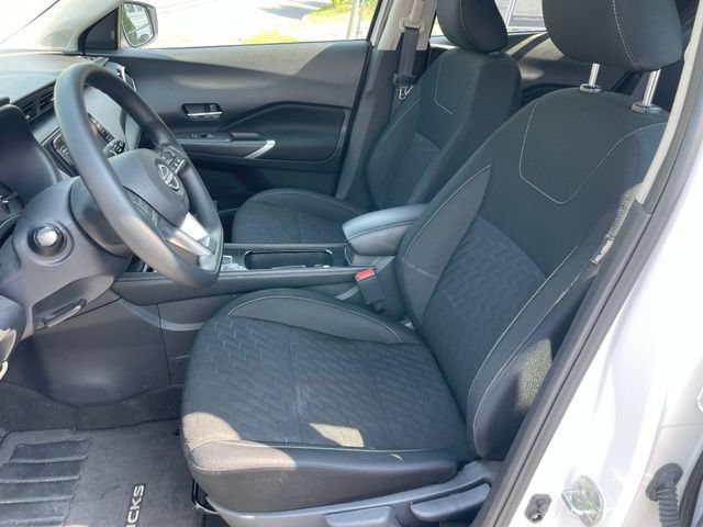 Certified 2023 Nissan Kicks SV FWD image 6