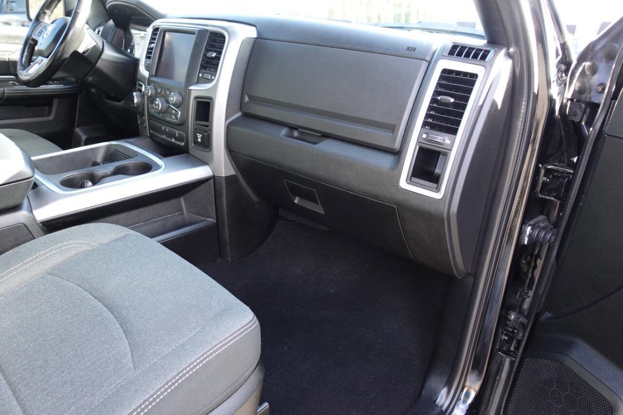 Used 2021 RAM 1500 Classic Warlock image 36