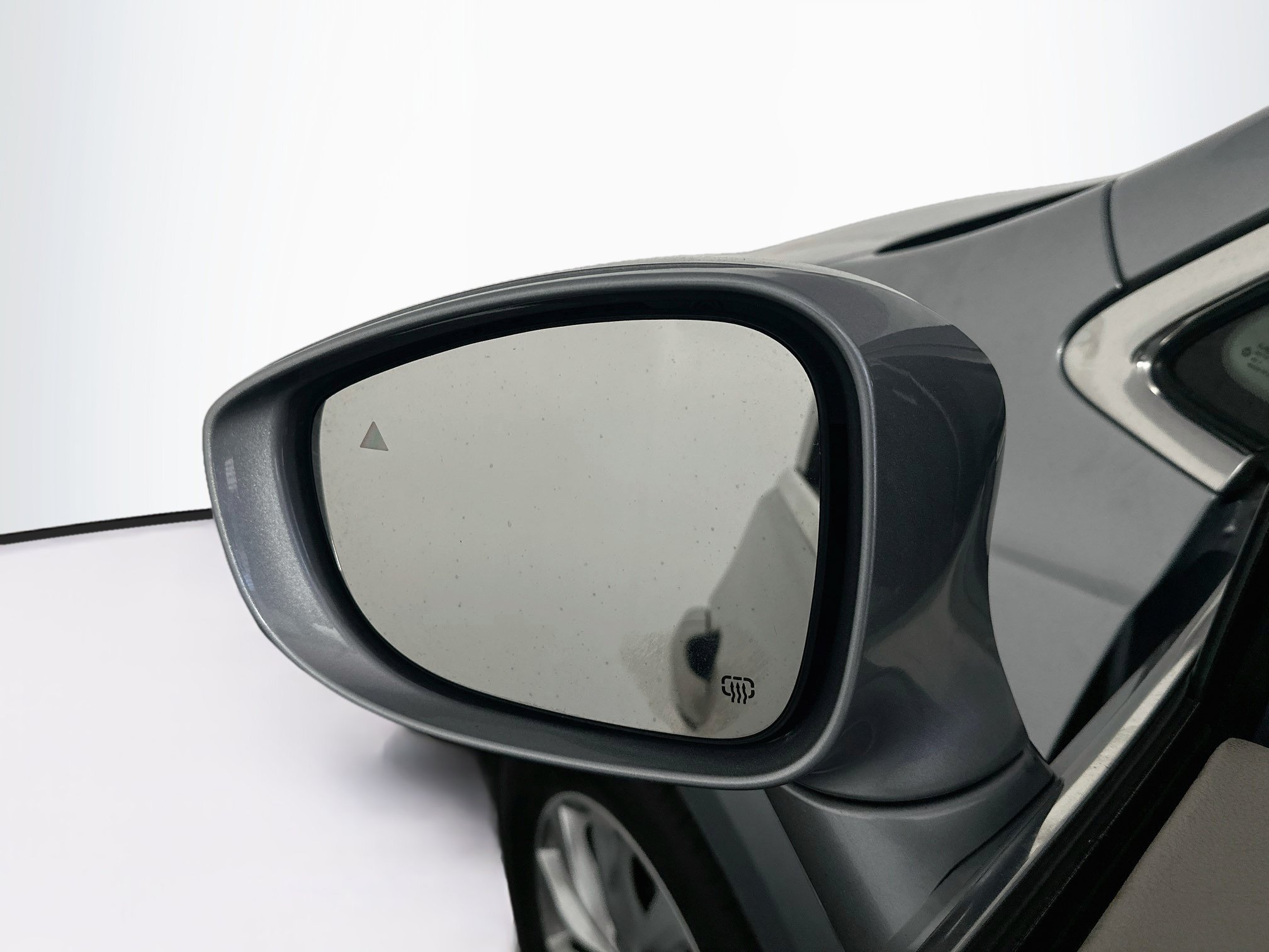 Used 2019 Chrysler Pacifica Touring-L FWD image 16