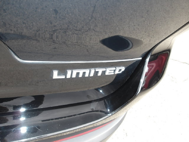 Used 2022 Jeep Grand Cherokee L Limited AWD/4WD image 9
