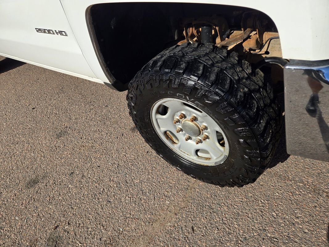Used 2015 Chevrolet Silverado 2500 W/T image 12