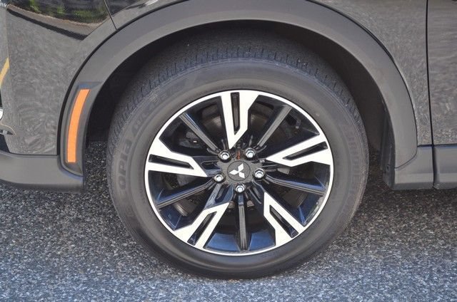Used 2024 Mitsubishi Eclipse Cross SE AWD/4WD image 13