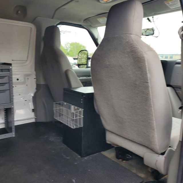 Used 2014 Ford E-150 and Econoline 150 Extended w/ Interior Upgrade Package image 40