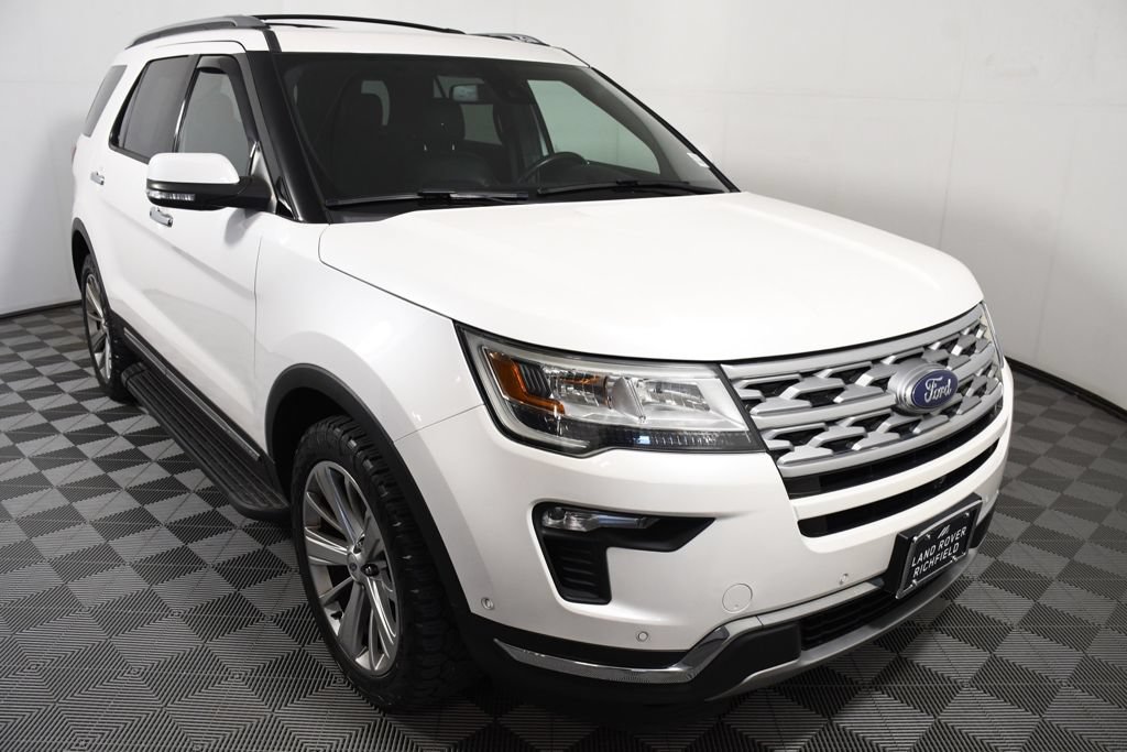 Used 2018 Ford Explorer Limited w/ Equipment Group 301A AWD/4WD image 9