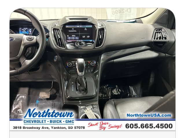 Used 2014 Ford Escape Titanium w/ Equipment Group 401A AWD/4WD image 18
