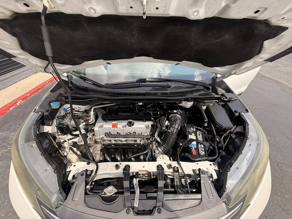 Used 2014 Honda CR-V EX image 25