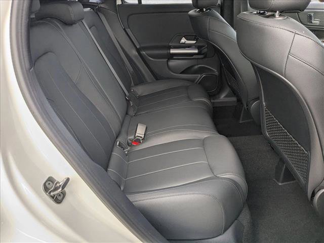 Used 2025 Mercedes-Benz GLA 250 image 19