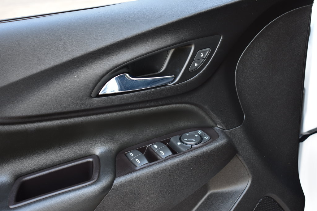 Used 2022 Chevrolet Equinox LT FWD image 15