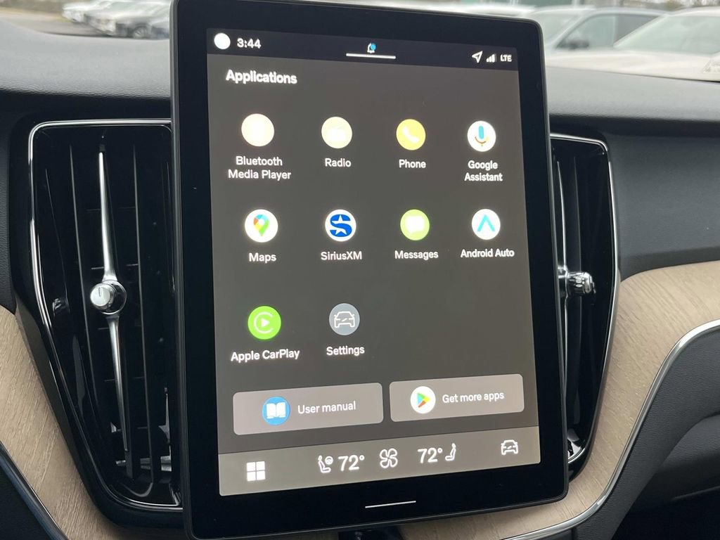 New 2026 Volvo XC60 B5 Plus w/ Protection Package Premier image 28