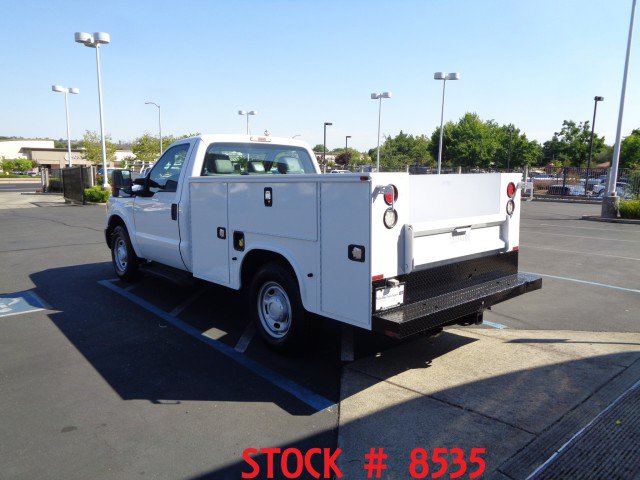 Used 2016 Ford F250 XL w/ Power Equipment Group RWD image 4