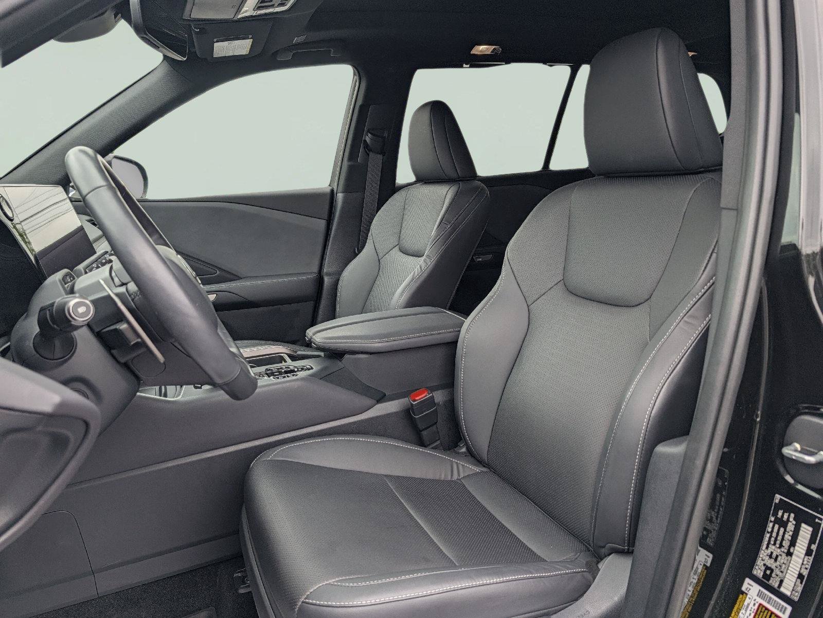 Certified 2024 Lexus TX 350 AWD w/ Captains Chair Package image 10