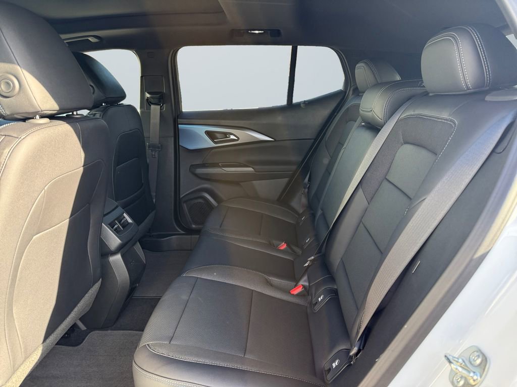 New 2026 Chevrolet Equinox EV LT image 13