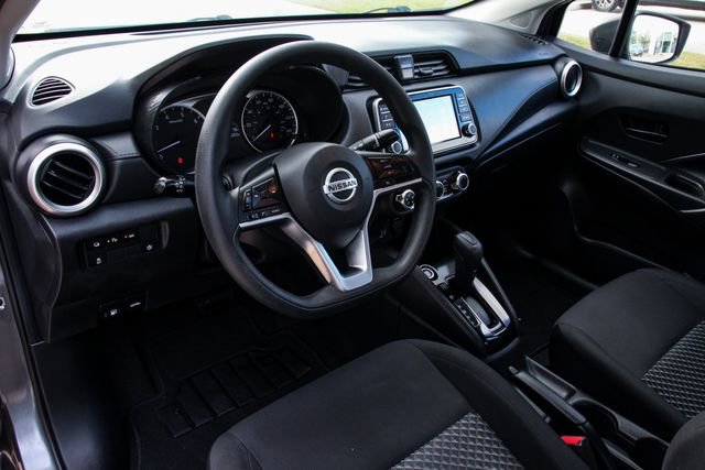 Used 2021 Nissan Versa S image 9
