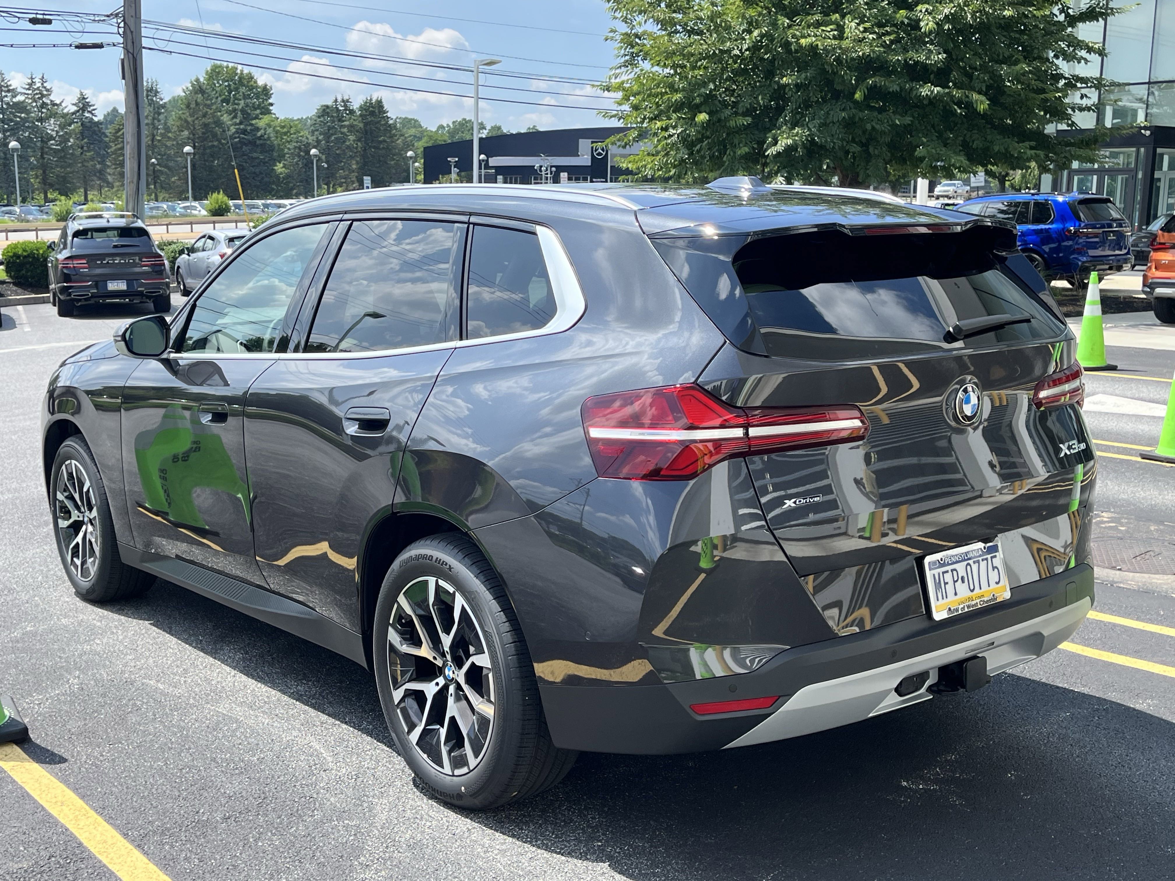 Certified 2025 BMW X3 xDrive30i w/ Premium Package image 5