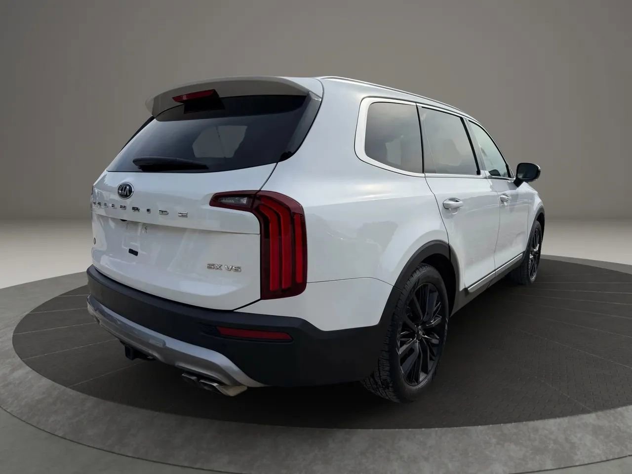 Used 2020 Kia Telluride SX w/ Towing Package image 5
