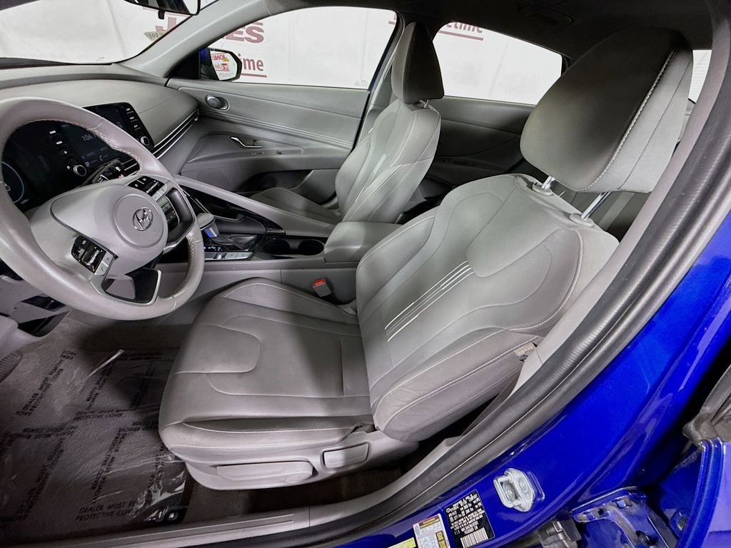 Certified 2021 Hyundai Elantra SEL w/ Convenience Package FWD image 25