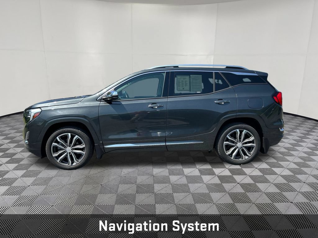 Certified 2020 GMC Terrain Denali w/ Denali Premium Package AWD/4WD image 2
