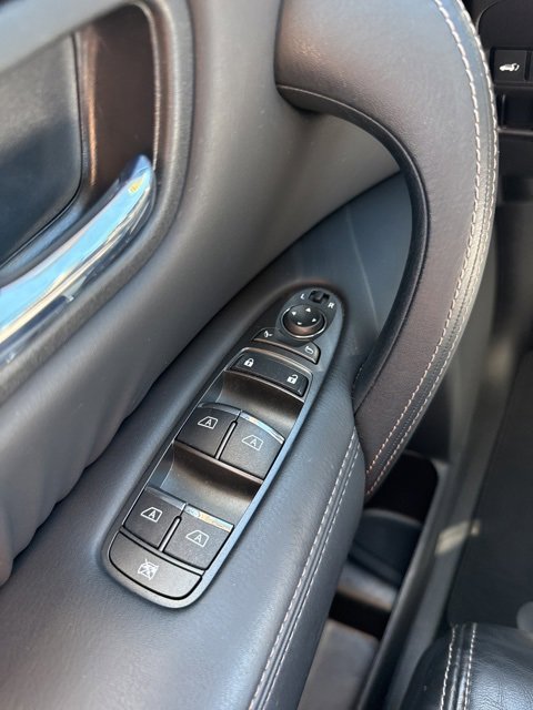 Used 2024 Nissan Armada Platinum w/ Captain's Chairs Package image 22