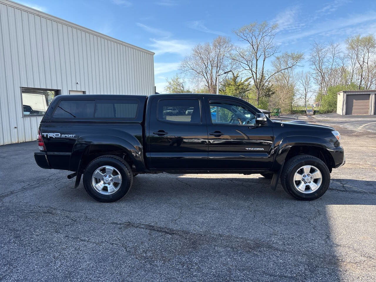 Used 2014 Toyota Tacoma PreRunner w/ TRD Sport Package RWD image 5