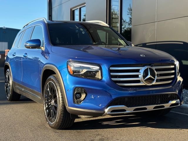 Used 2024 Mercedes-Benz GLB 250 4MATIC image 38