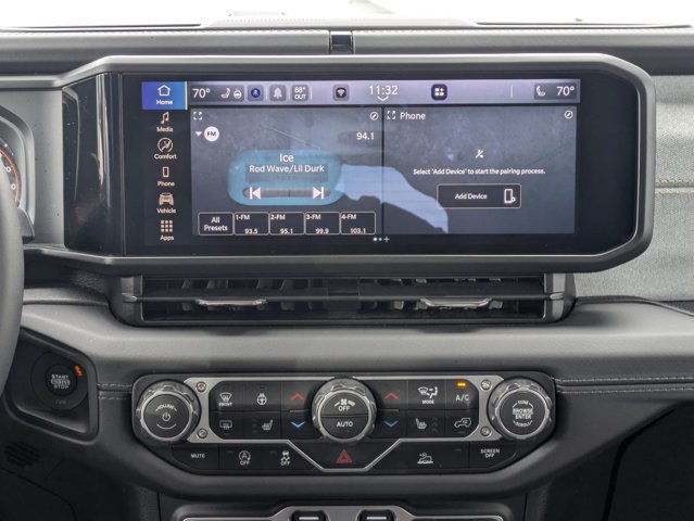 Certified 2026 Jeep Wrangler Unlimited Sahara AWD/4WD image 18