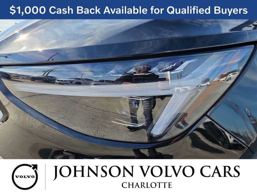 New 2026 Volvo XC40 B4 Plus w/ Protection Package Premier FWD image 34