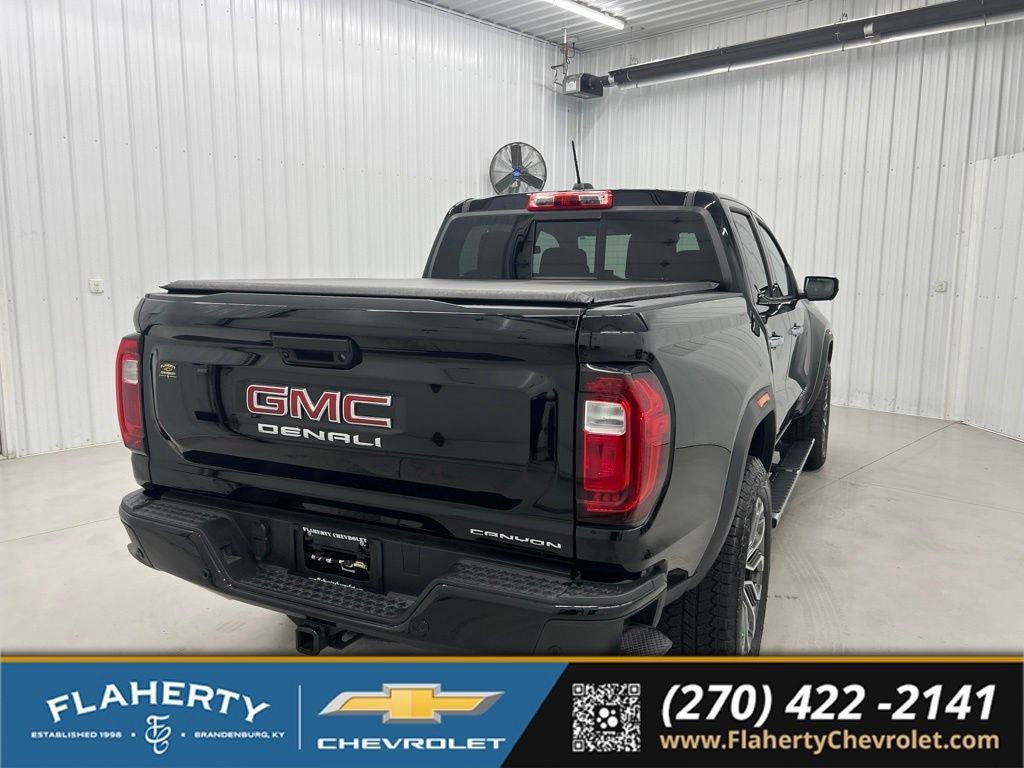 Used 2026 GMC Canyon Denali AWD/4WD image 3