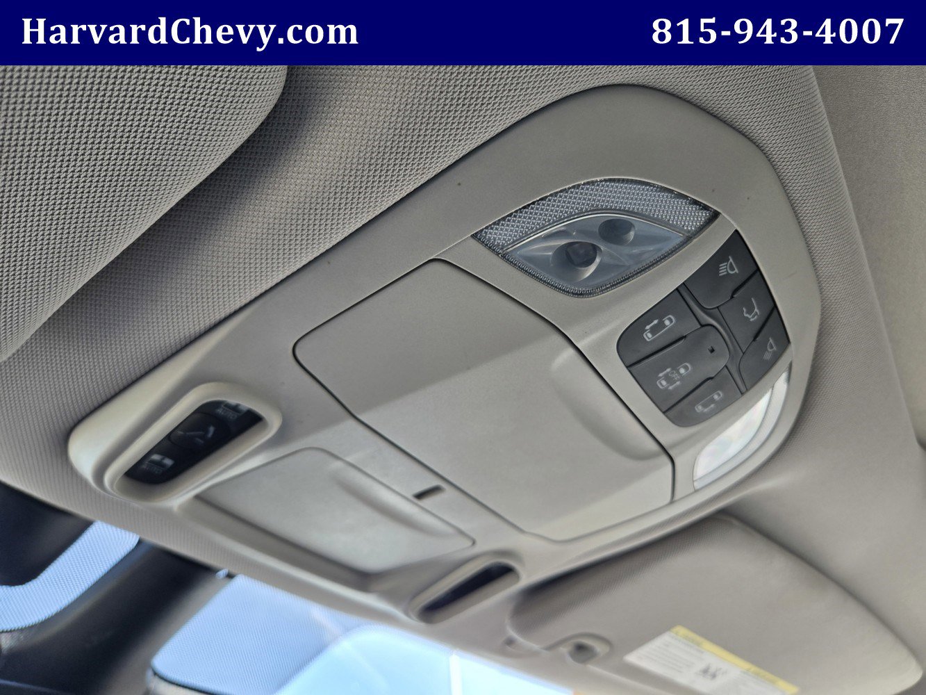 Used 2018 Chrysler Pacifica Touring-L Plus w/ Advanced Safetytec Group FWD image 17