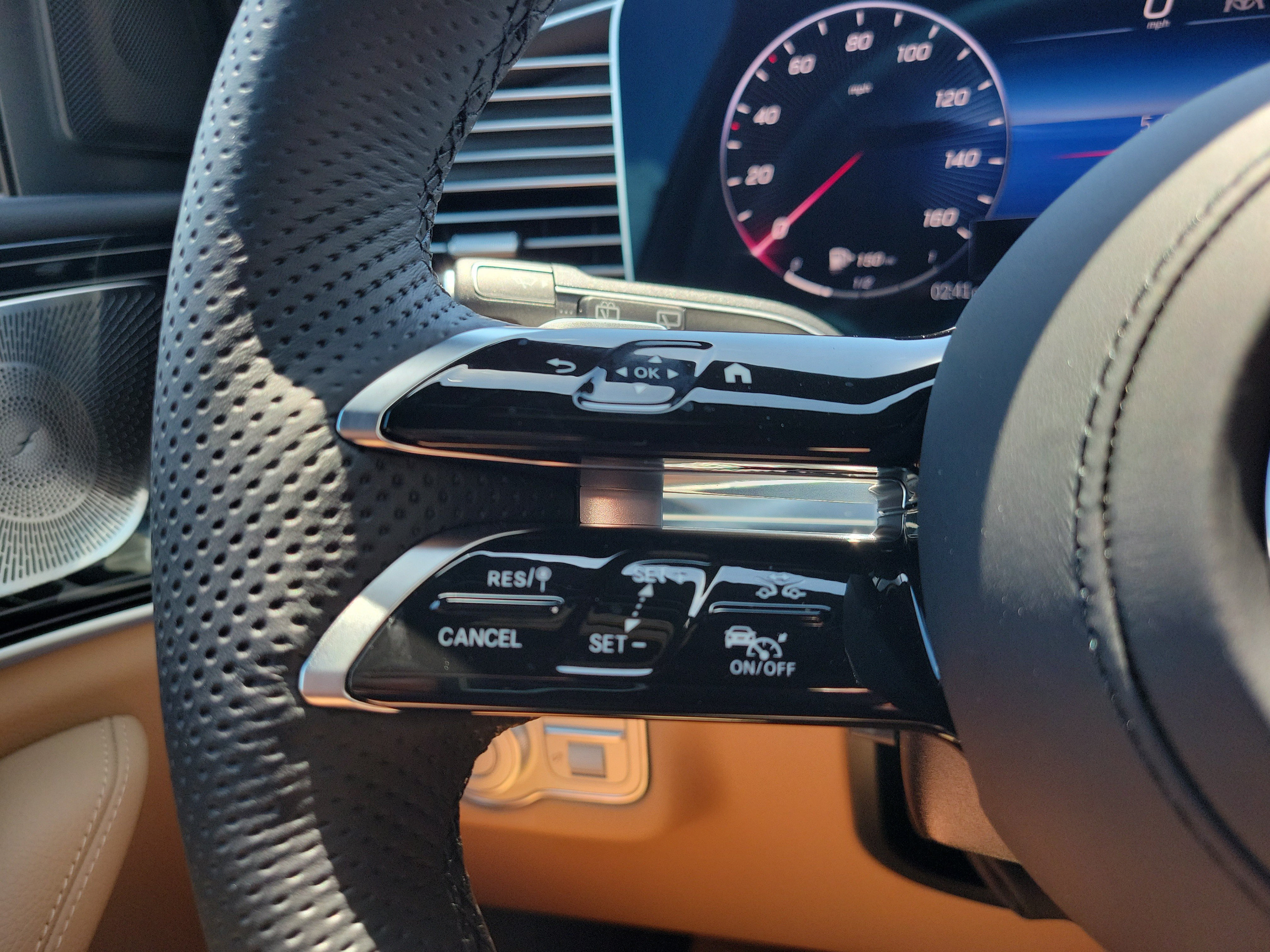 New 2026 Mercedes-Benz GLS 450 4MATIC image 26
