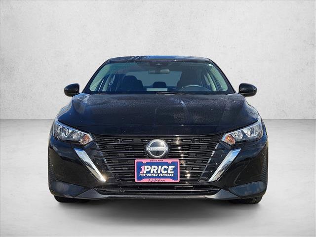 Used 2024 Nissan Sentra SV image 2