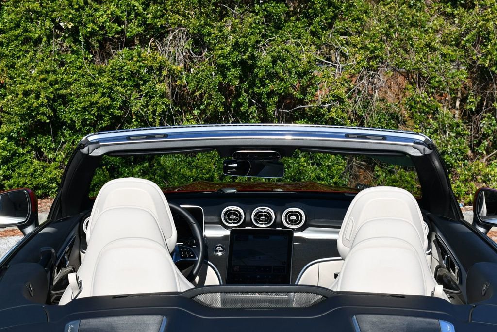 Used 2024 Mercedes-Benz CLE 300 4MATIC Cabriolet image 61